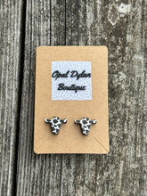 Load image into Gallery viewer, Western Wooden Studs
