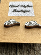 Load image into Gallery viewer, Western Wooden Studs
